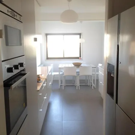 Cozy Well Lit With A Superb View Appartement