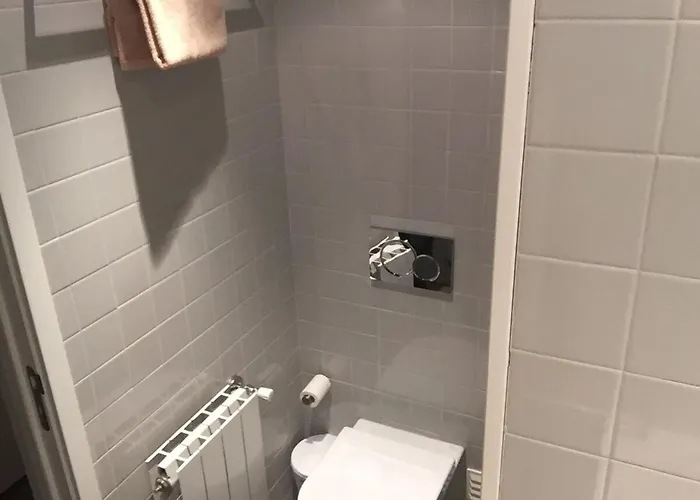 Cozy Well Lit With A Superb View Lejlighed